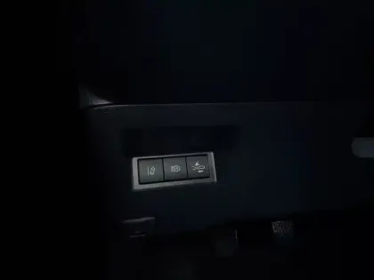 Photo 14 Toyota Yaris 70 VVT-i France Connect