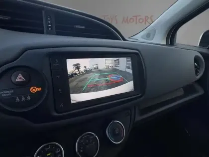 Photo 16 Toyota Yaris 70 VVT-i France Connect