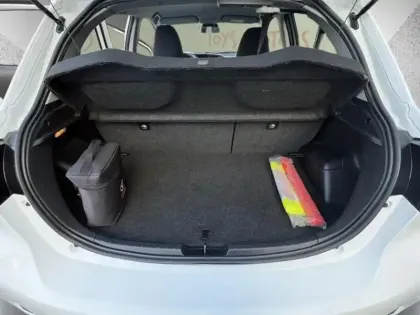 Photo 12 Toyota Yaris 70 VVT-i France Connect