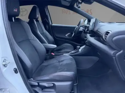 Photo 8 Toyota Yaris Hybride 116h GR SPORT