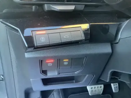 Photo 27 Renault Rafale Nouveau E-Tech full hybrid 200ch esprit Alpine