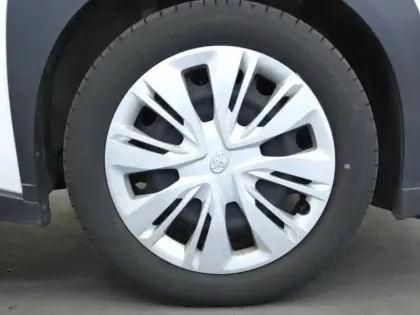 Photo 5 Toyota Aygo 1.0 VVT-i 72 Dynamic