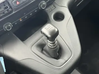 Photo 17 Toyota Proace 1.2 LONG 110 VVT-I DYNAMIC