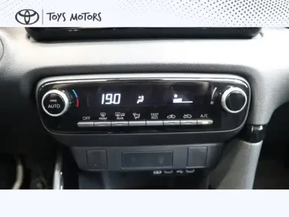 Photo 19 Toyota Yaris Hybride 116h Design MC24
