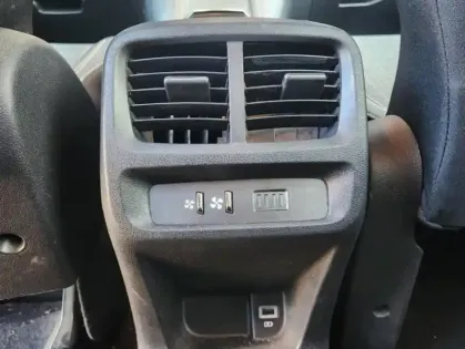 Photo 13 Peugeot Rifter BlueHDi 130 S&S GT