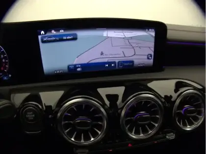 Photo 16 Mercedes CLA Coupé 250 e Hybrid EQ AMG Line