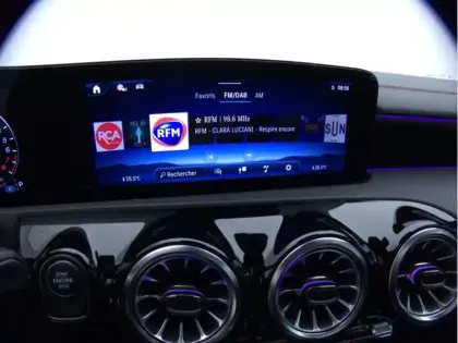 Photo 18 Mercedes CLA Coupé 250 e Hybrid EQ AMG Line