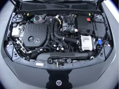 Photo 23 Mercedes CLA Coupé 250 e Hybrid EQ AMG Line