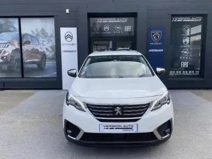 Photo 18 Peugeot 5008 II Puretech 130 S&S STYLE