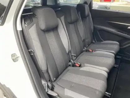 Photo 22 Peugeot 5008 II Puretech 130 S&S STYLE