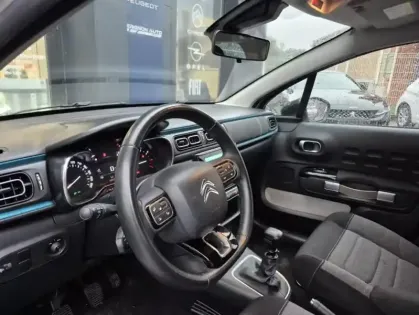 Photo 17 Citroën C3 III BlueHDi 100 S&S BVM Shine