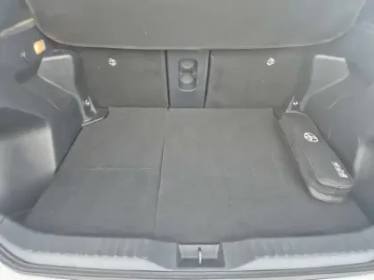 Photo 9 Toyota Yaris Hybride 1.5 HYBRID 116H GR SPORT