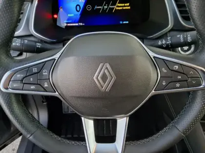 Photo 19 Renault Symbioz Nouveau E-Tech full hybrid 145 Iconic