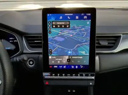 Photo 14 Renault Symbioz Nouveau E-Tech full hybrid 145 Iconic