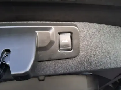 Photo 21 Renault Symbioz Nouveau E-Tech full hybrid 145 Iconic