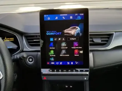 Photo 27 Renault Symbioz Nouveau E-Tech full hybrid 145 Iconic