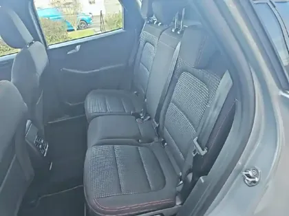 Photo 8 Ford Kuga 2.5 Duratec 190ch FHEV E85 ST-Line BVA