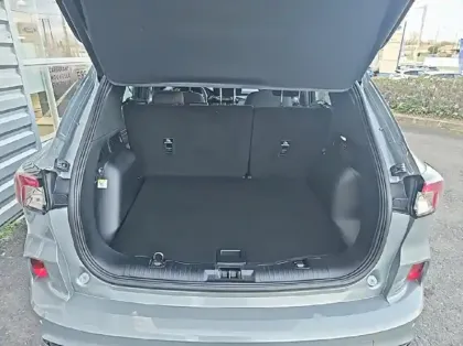 Photo 10 Ford Kuga 2.5 Duratec 190ch FHEV E85 ST-Line BVA