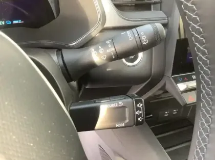 Photo 19 Renault Symbioz Nouveau E-Tech full hybrid 145 Techno