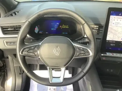 Photo 17 Renault Symbioz Nouveau E-Tech full hybrid 145 Techno