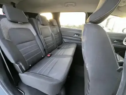 Photo 22 Dacia Jogger 7 Places Expression Tce 110