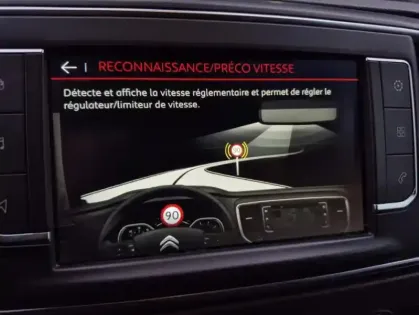 Photo 12 Citroën Jumpy III M BlueHDi 120 S&S BVM6 (300 Nm) Driver