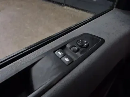 Photo 32 Citroën Jumpy III M BlueHDi 120 S&S BVM6 (300 Nm) Driver