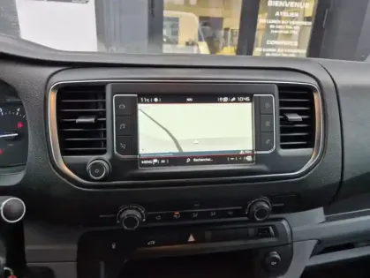 Photo 35 Citroën Jumpy III M BlueHDi 120 S&S BVM6 (300 Nm) Driver