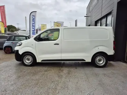 Photo 22 Citroën Jumpy III M BlueHDi 120 S&S BVM6 (300 Nm) Driver