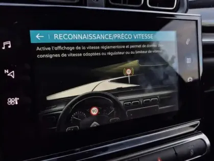 Photo 10 Citroën C3 III PureTech 110 EAT6 MAX