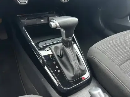 Photo 13 Kia Stonic  1.0 T-GDi 120ch MHEV Active DCT7