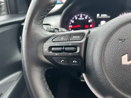 Photo 10 Kia Stonic  1.0 T-GDi 120ch MHEV Active DCT7