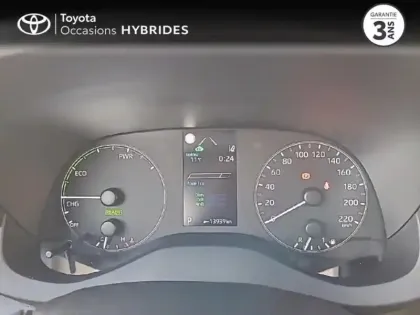 Photo 13 Toyota Yaris  116h Dynamic 5p MY22