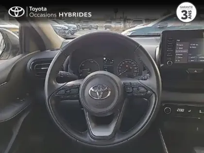 Photo 8 Toyota Yaris  116h Dynamic 5p MY22