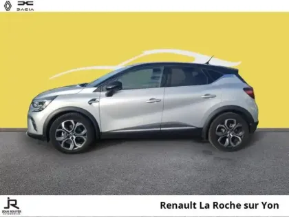 Photo 9 Renault Captur  1.6 E-Tech hybride 145ch Intens -21