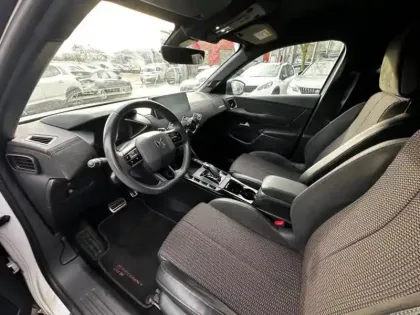 Photo 12 DS DS 3  Crossback PureTech 130ch Performance Line Automatique 7cv