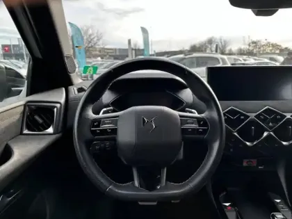 Photo 8 DS DS 3  Crossback PureTech 130ch Performance Line Automatique 7cv