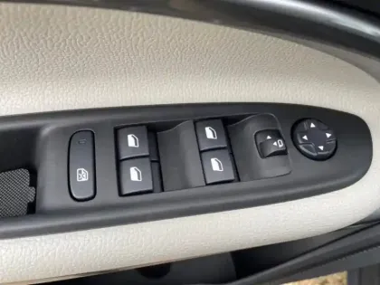 Photo 11 Fiat 600  1.2 Hybrid 100ch La Prima DCT6