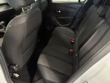 Photo 10 Peugeot 208  1.5 BlueHDi 100ch S&S Allure Pack