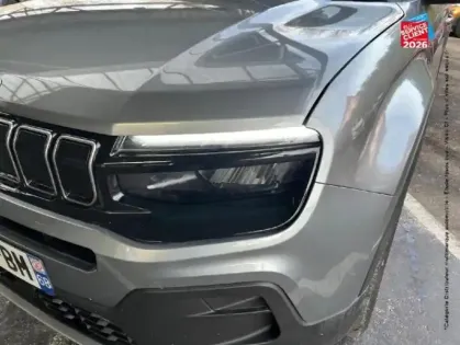 Photo 12 Jeep Avenger  1.2 Turbo T3 100ch Altitude +