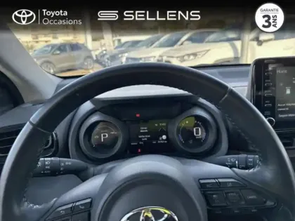 Photo 12 Toyota Yaris  116h Dynamic 5p MY22