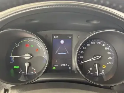 Photo 11 Toyota C-HR  2.0 Hybride 184ch Design Ultimate E-CVT