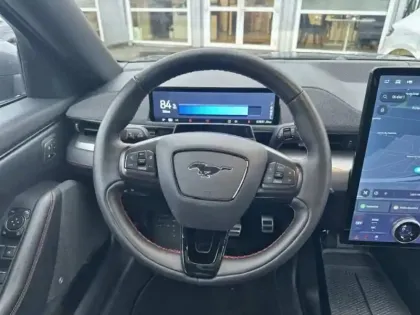 Photo 6 Ford Mustang mach-E Gén. I Ph1 Base 5