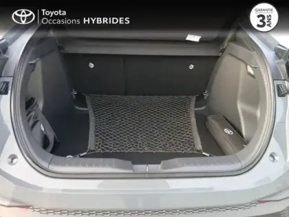 Photo 9 Toyota C-HR  1.8 Hybride 140ch Graphic MY26