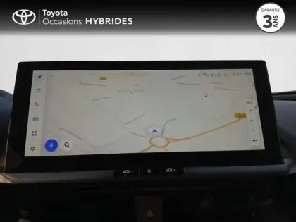 Photo 14 Toyota C-HR  1.8 Hybride 140ch Graphic MY26