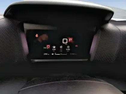 Photo 10 Citroën C4  PureTech 130ch S&S Shine EAT8