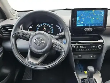 Photo 11 Toyota Yaris  Cross 116h Collection MY22