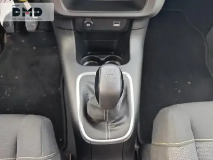 Photo 7 Citroën C3  1.2 PureTech 83ch S&S Shine