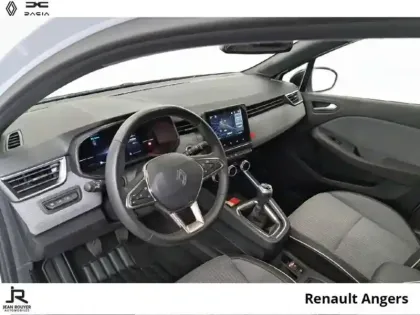 Photo 14 Renault Clio  1.0 TCe 90ch Techno - 24