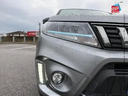 Photo 27 Suzuki Vitara  1.5 Dualjet Hybrid 115ch Style Auto Allgrip